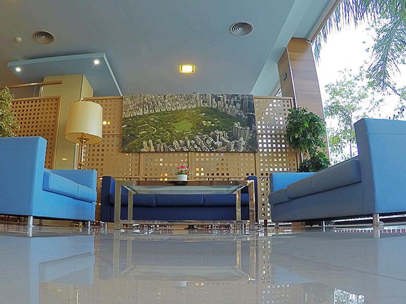 Hotel Reus Park Dış mekan fotoğraf