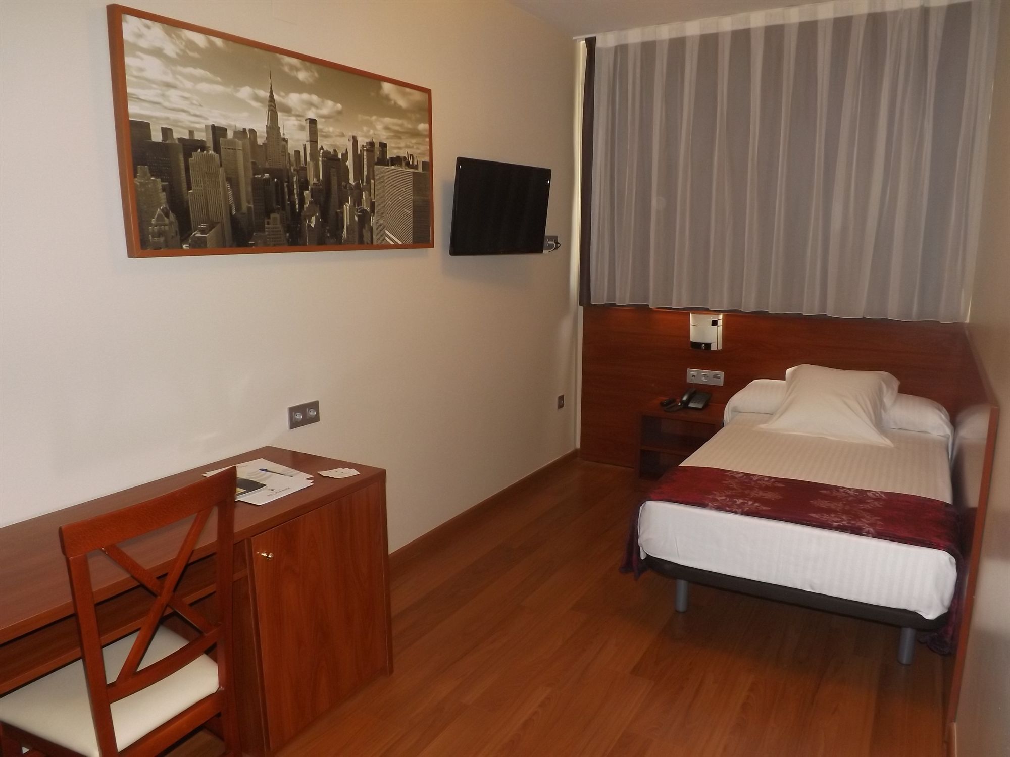 Hotel Reus Park Dış mekan fotoğraf